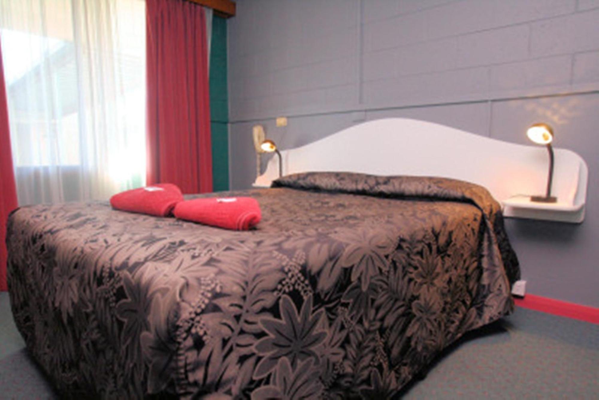 Queenstown Motor Lodge Стая снимка